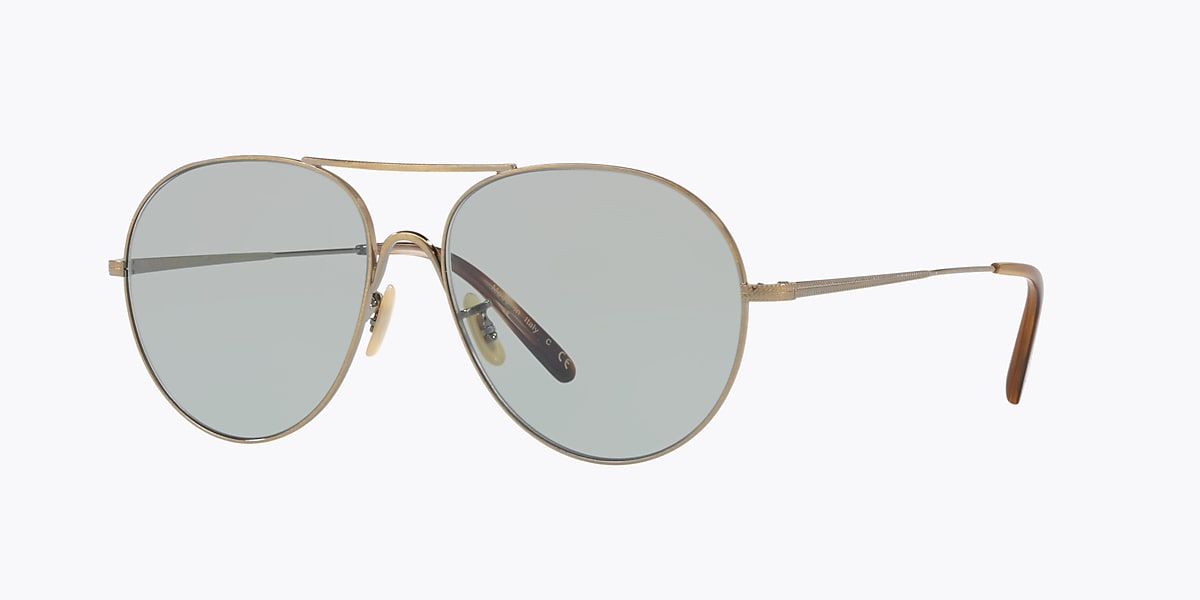 827934411968 main image