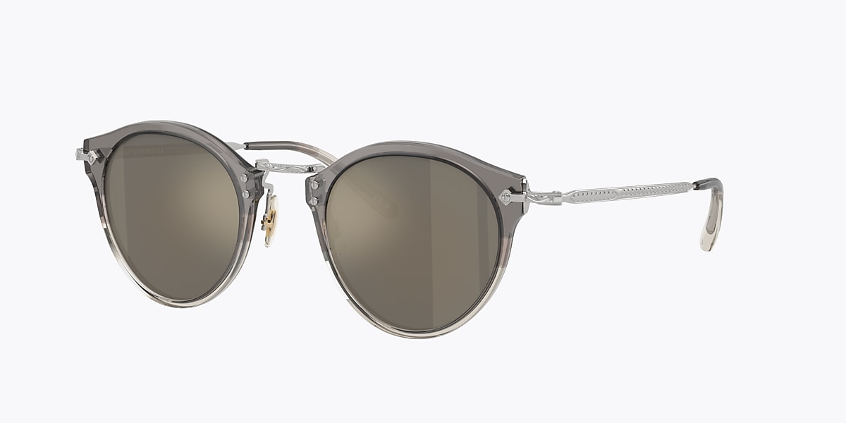 827934418448 main image