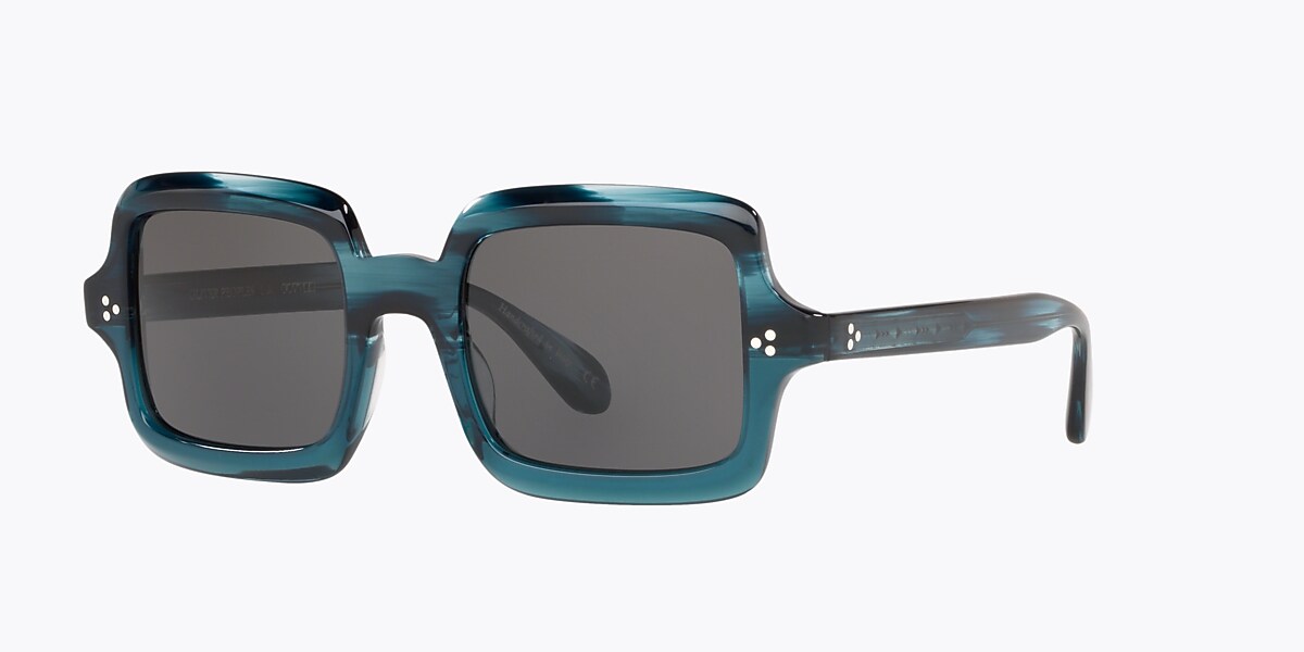 827934428621 main image