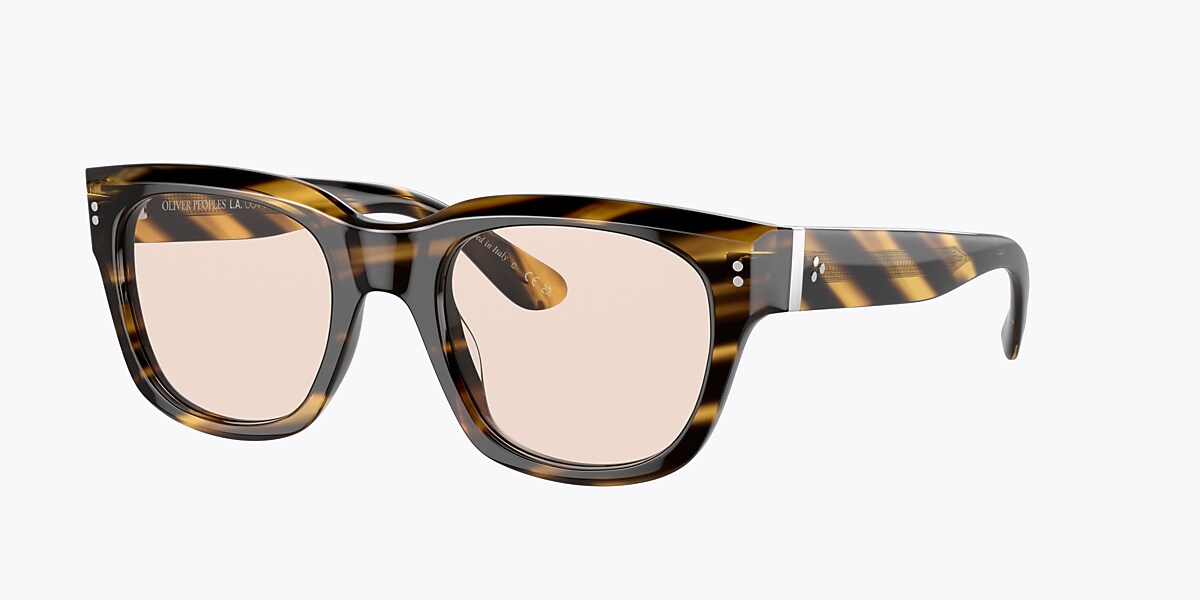 827934439641 main image