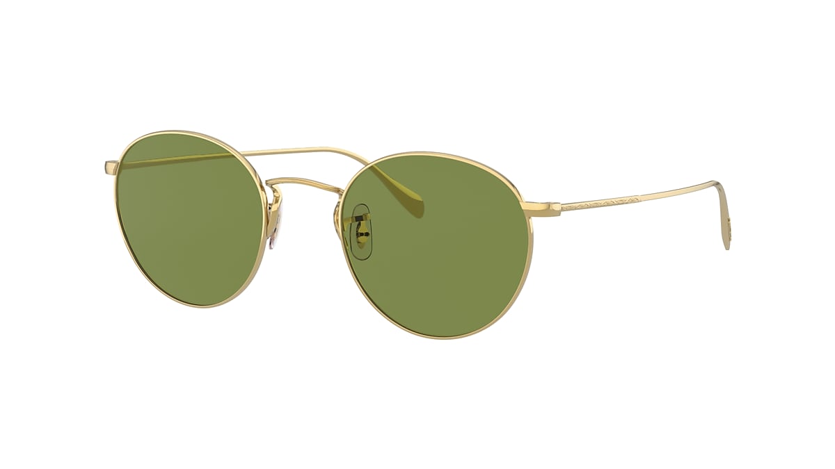 827934449664_noshad_qt.png?