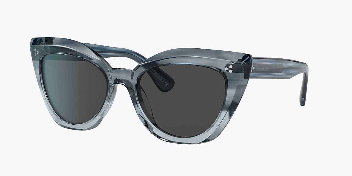 827934452923 main image