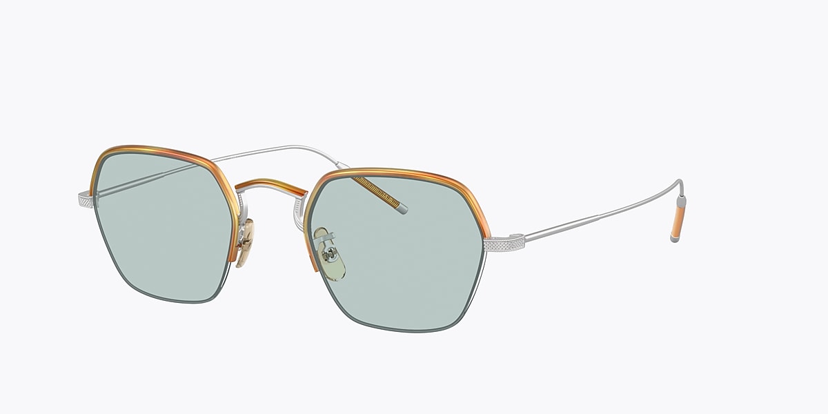 827934468016 main image