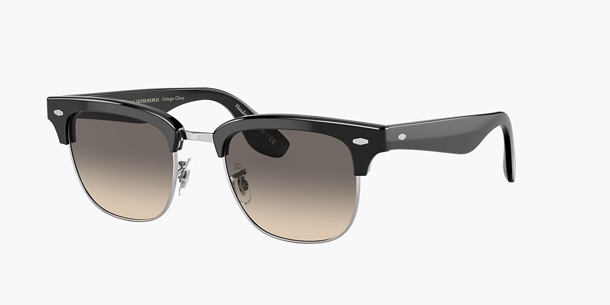 827934477322 main image