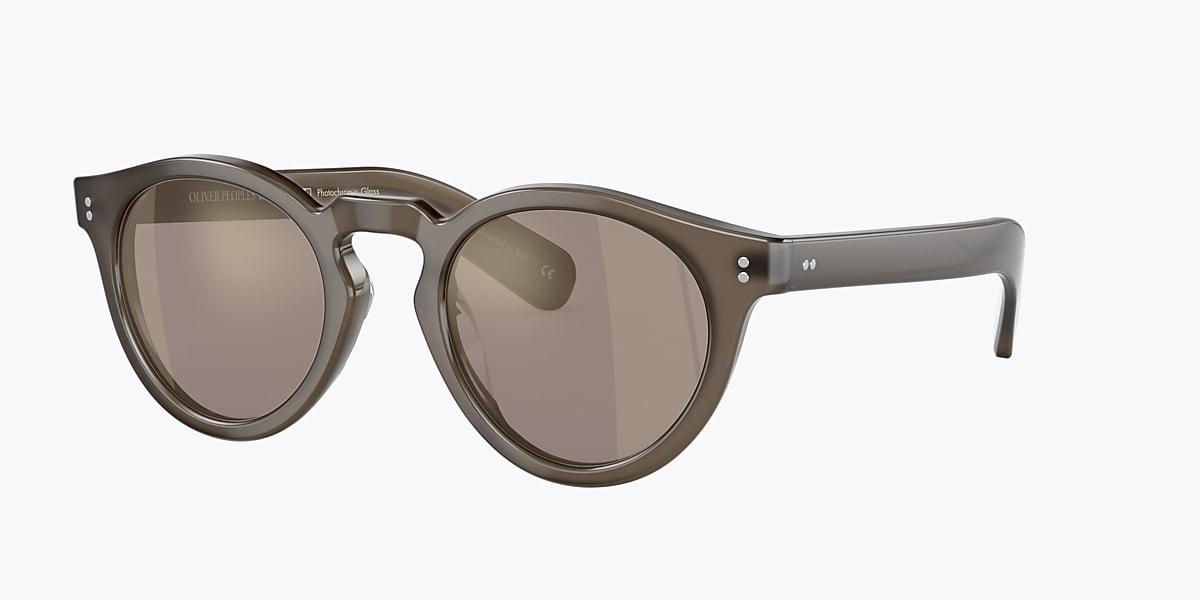 827934479364 main image