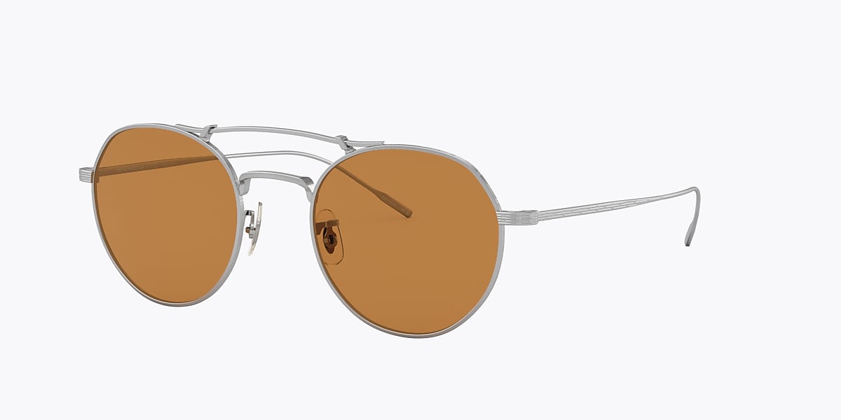 827934479913 main image