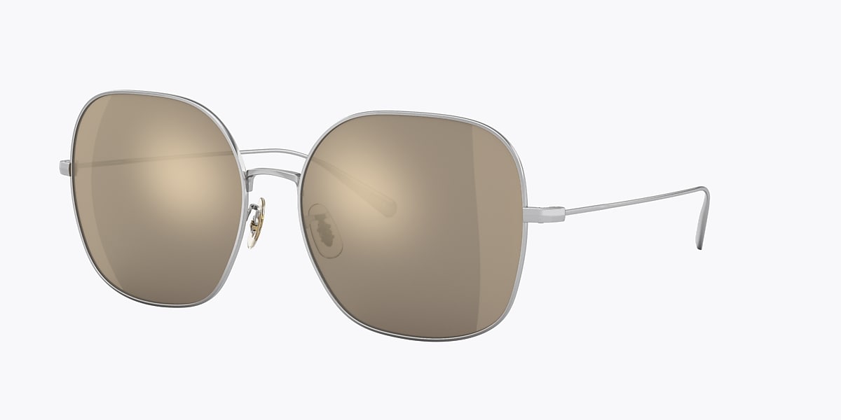 827934480544 main image