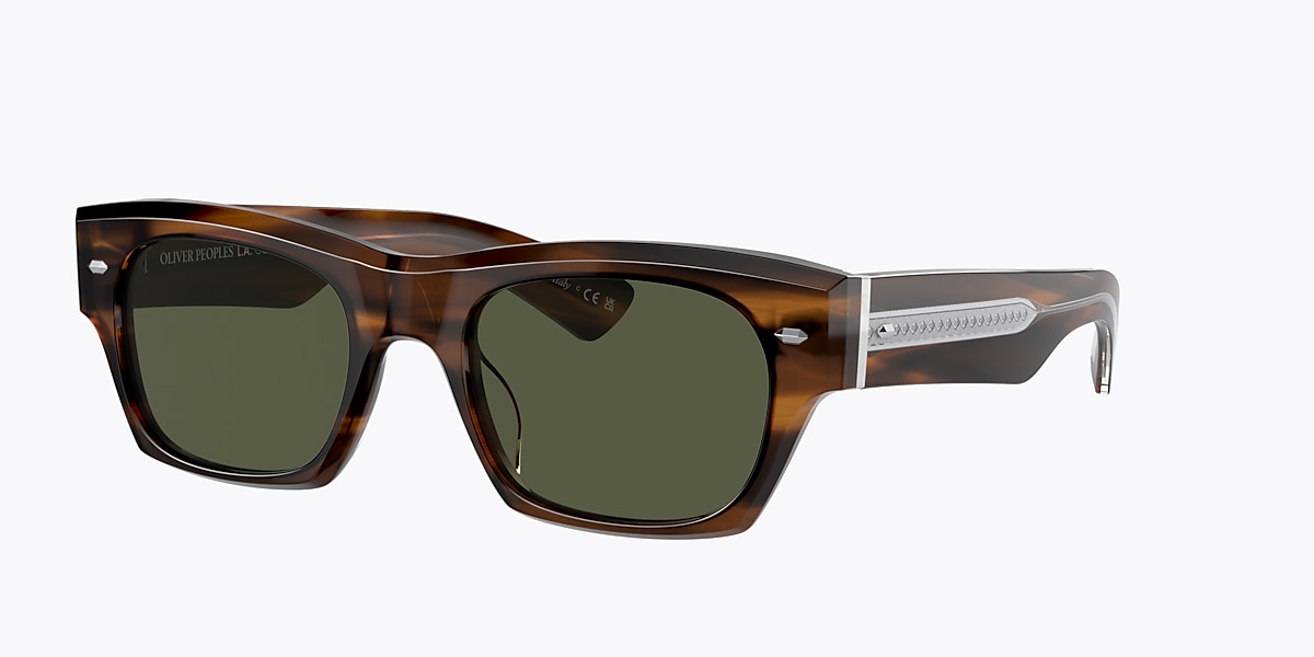 827934481756 main image