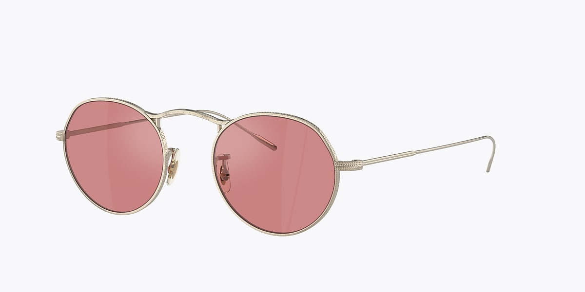 827934482982 main image