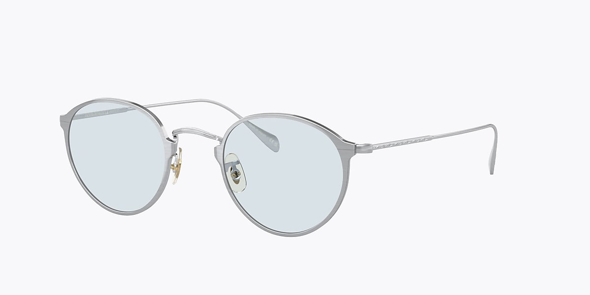 827934483576 main image