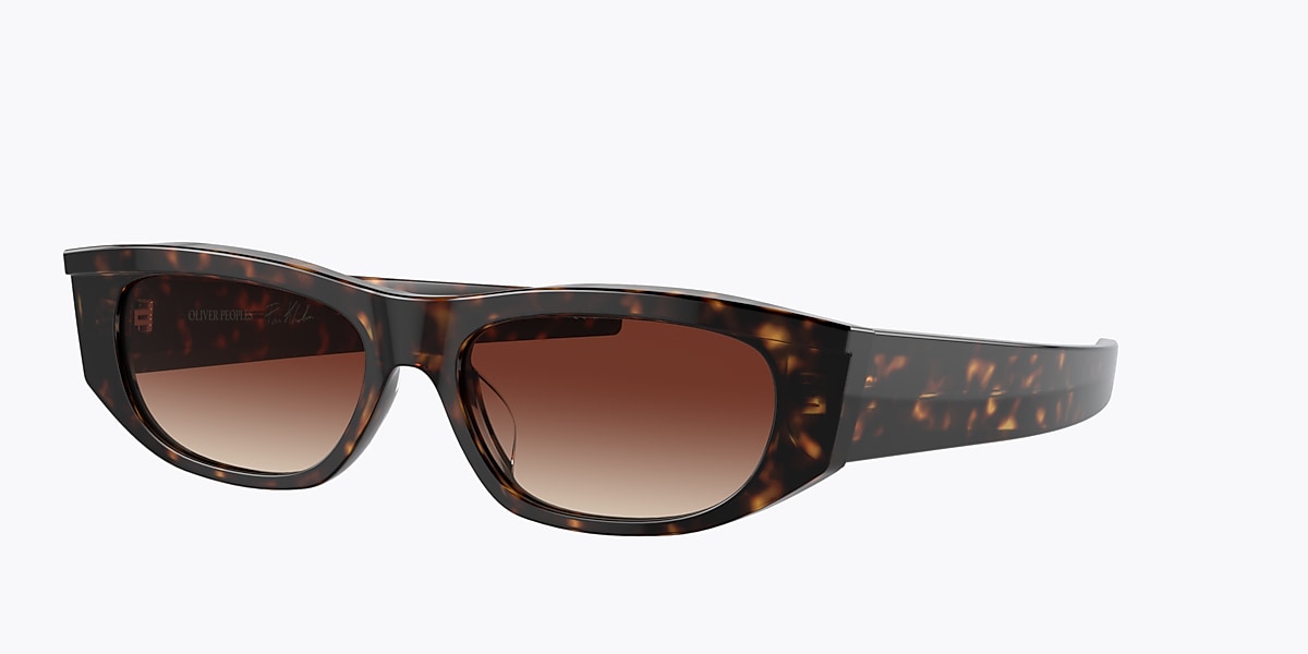 827934500822 main image