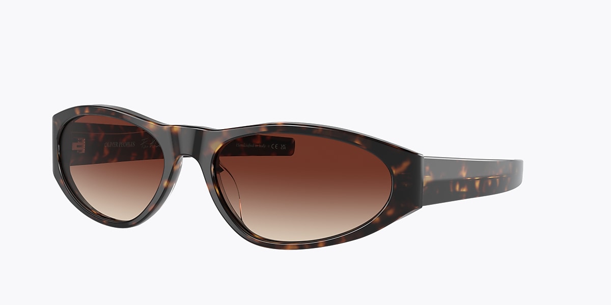 827934500877 main image