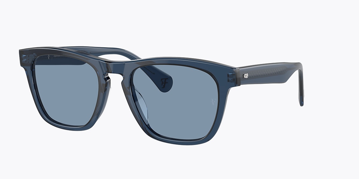 827934503953 main image