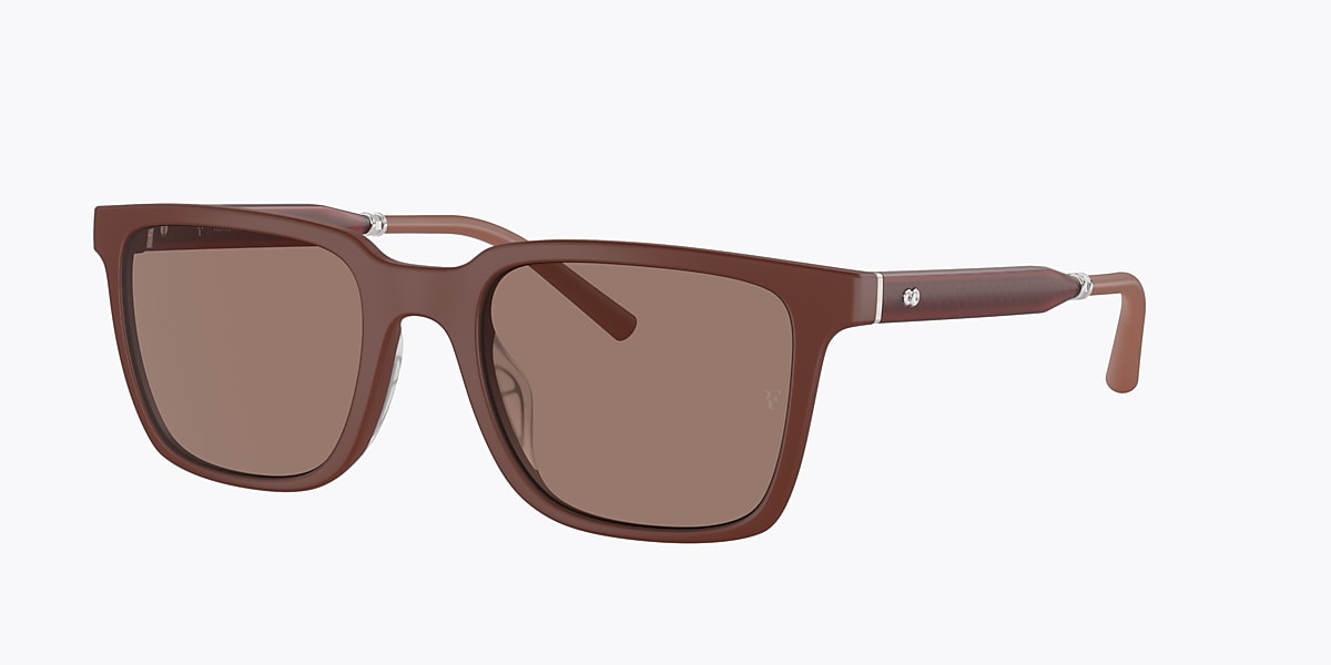 827934504158 main image