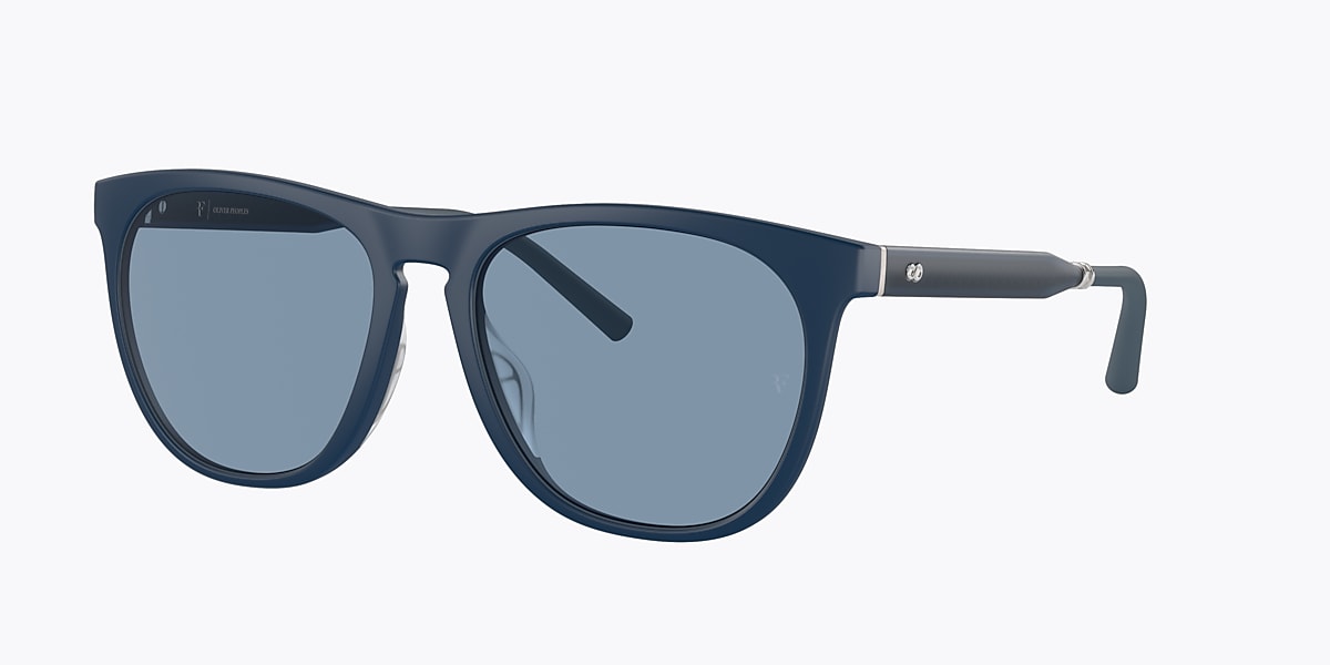 827934504219 main image